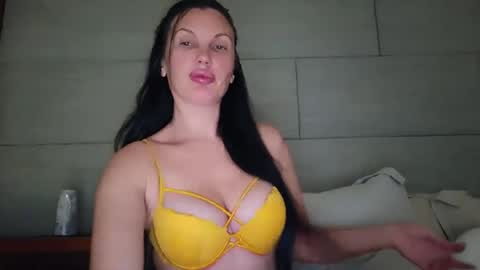 Onna online show from May 2026 04:20:01 AM