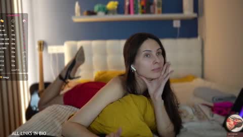 Marie online show from March 2025 07:28:02 PM