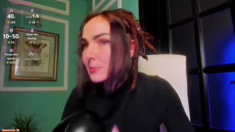 Moona  online show from January 2026 03:03:02 PM