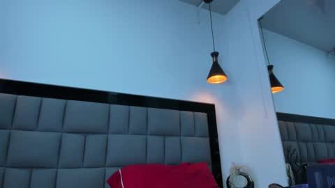 Luisa online show from January 2025 03:43:01 PM