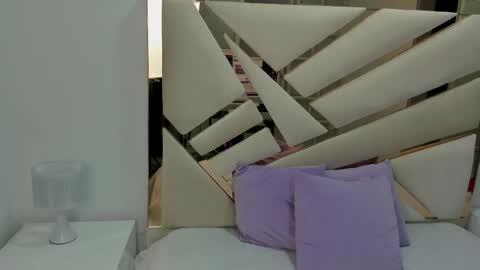 Luisa online show from March 2025 08:52:01 AM