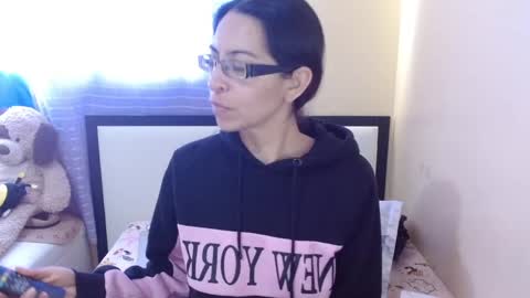 Snapshot of 1sasha_grey__1 chatting on September 2025 08:32:02 PM paola online show from September 2025 08:32:02 PM