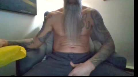 Snapshot of 1theone12 chatting on December 2024 03:04:01 PM 1theone12 online show from December 2024 03:04:01 PM