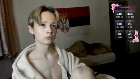 Milos online show from October 2025 12:04:01 AM