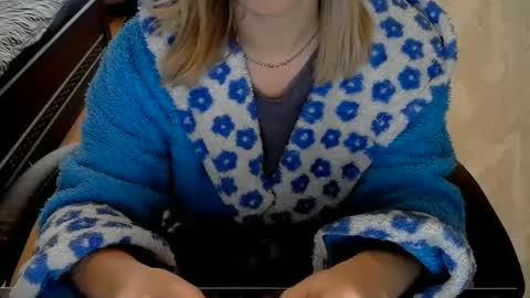 Snapshot of 1your_hot_girls chatting on March 2025 11:07:02 AM 1your_hot_girls online show from March 2025 11:07:02 AM