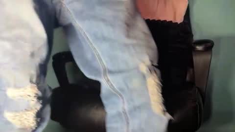 Snapshot of 2001cashking chatting on October 2025 10:10:01 AM 2001cashking online show from October 2025 10:10:01 AM