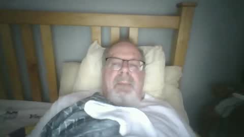 Snapshot of 2003dynawideglide chatting on January 2025 03:51:01 PM 2003dynawideglide online show from January 2025 03:51:01 PM