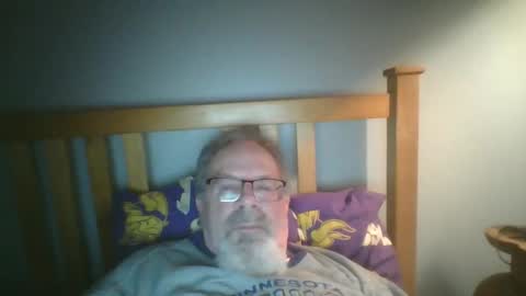 Snapshot of 2003dynawideglide chatting on January 2025 01:05:02 AM 2003dynawideglide online show from January 2025 01:05:02 AM