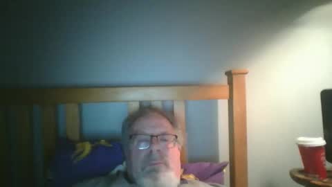 Snapshot of 2003dynawideglide chatting on February 2025 04:18:02 AM 2003dynawideglide online show from February 2025 04:18:02 AM