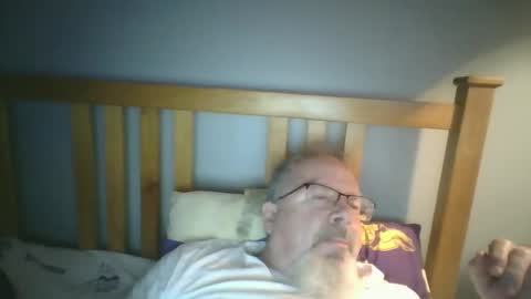 Snapshot of 2003dynawideglide chatting on September 2025 02:33:01 AM 2003dynawideglide online show from September 2025 02:33:01 AM