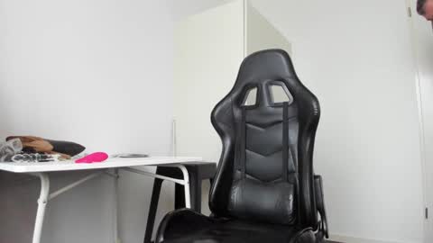 Henk online show from December 2024 01:38:02 PM