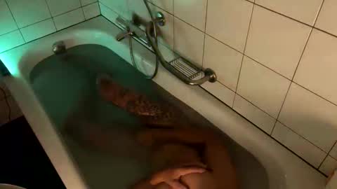 2025rob online show from October 2025 06:35:02 PM