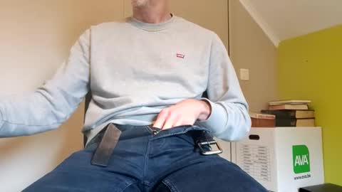 Snapshot of 22_acacia_avenue chatting on February 2026 11:55:01 AM 22_acacia_avenue online show from February 2026 11:55:01 AM