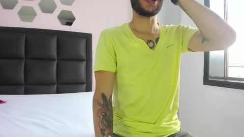 2_fire online show from December 2025 07:42:01 PM