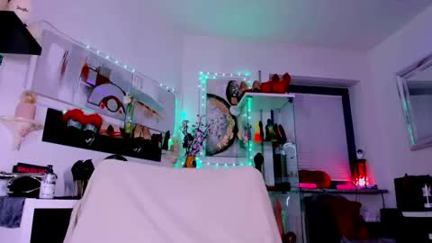 Alice online show from February 2026 06:26:01 AM