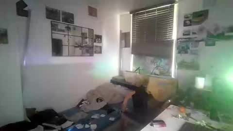 Snapshot of 2l82agree chatting on September 2025 08:08:01 AM 2l82agree online show from September 2025 08:08:01 AM