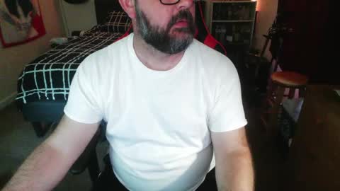 Snapshot of 3ndlessmike chatting on June 2026 03:05:01 PM 3ndlessmike online show from June 2026 03:05:01 PM