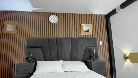 3X NAXAA online show from September 2025 12:29:02 PM