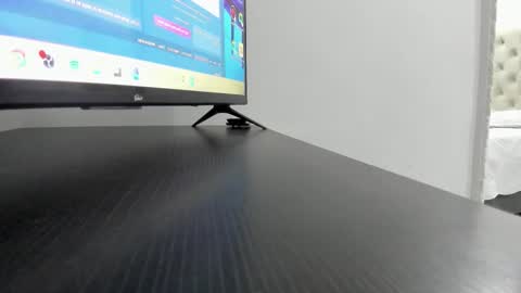 3X NAXAA online show from November 2025 12:16:01 PM