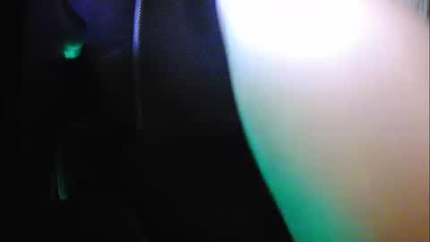 Ixela online show from November 2025 11:57:02 PM