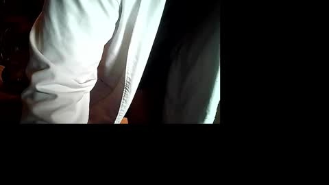 Snapshot of 516mandingo chatting on February 2026 02:11:02 PM MrCummALot online show from February 2026 02:11:02 PM