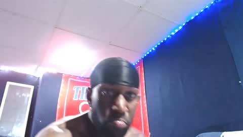 Snapshot of 5hbk chatting on September 2025 06:17:02 AM Tettaz GetitJusy4ya online show from September 2025 06:17:02 AM