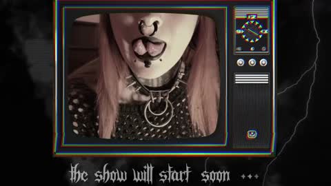 Juune online show from January 2025 07:01:02 PM