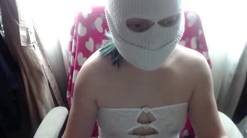 Snapshot of 666maskgirl chatting on October 2025 05:08:01 PM SHANNON online show from October 2025 05:08:01 PM