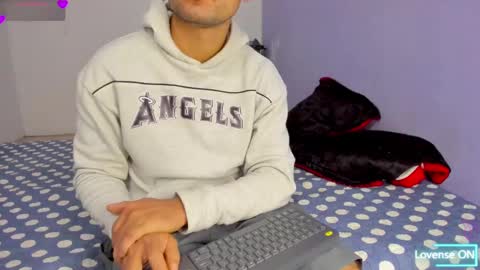 Snapshot of 6_bunny_9 chatting on January 2025 10:45:01 AM Celeste online show from January 2025 10:45:01 AM