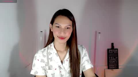 Snapshot of 6ex_lexi chatting on January 2026 07:45:01 PM HAPPY BIRTHDAY online show from January 2026 07:45:01 PM