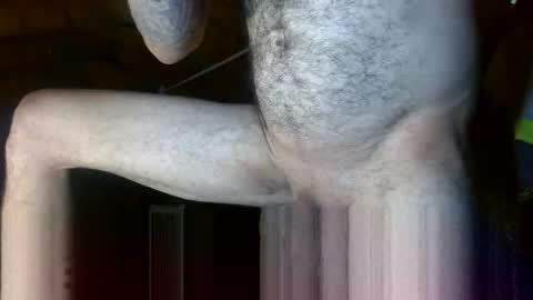 Snapshot of 6ft8sparks chatting on October 2025 04:57:01 AM 6ft8sparks online show from October 2025 04:57:01 AM
