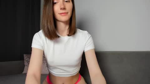 Anna online show from January 2025 10:08:02 PM