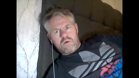 Snapshot of 81jonnyx chatting on December 2024 11:14:01 PM 81jonnyx online show from December 2024 11:14:01 PM