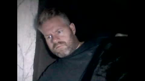 Snapshot of 81jonnyx chatting on December 2024 11:14:01 PM 81jonnyx online show from December 2024 11:14:01 PM