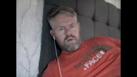 Snapshot of 81jonnyx chatting on December 2024 11:49:02 AM 81jonnyx online show from December 2024 11:49:02 AM