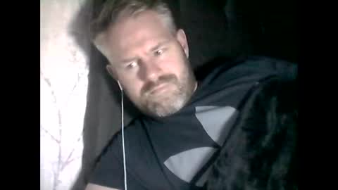 Snapshot of 81jonnyx chatting on December 2024 10:23:02 PM 81jonnyx online show from December 2024 10:23:02 PM