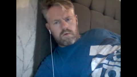 Snapshot of 81jonnyx chatting on December 2024 10:26:02 AM 81jonnyx online show from December 2024 10:26:02 AM