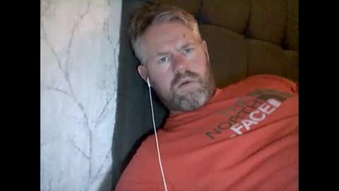Snapshot of 81jonnyx chatting on January 2025 04:11:02 PM 81jonnyx online show from January 2025 04:11:02 PM