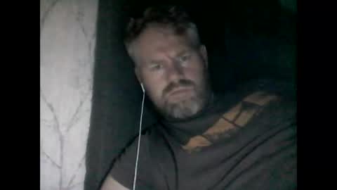 Snapshot of 81jonnyx chatting on January 2025 09:32:02 PM 81jonnyx online show from January 2025 09:32:02 PM