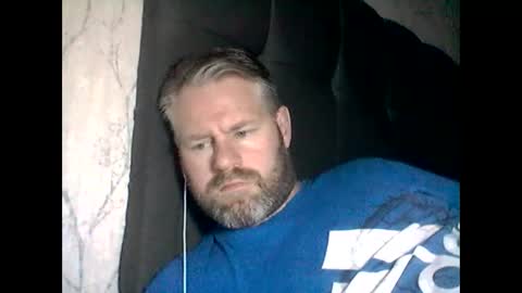 Snapshot of 81jonnyx chatting on January 2025 11:02:02 PM 81jonnyx online show from January 2025 11:02:02 PM