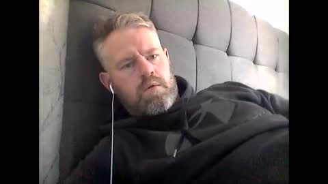 Snapshot of 81jonnyx chatting on November 2025 12:05:02 PM 81jonnyx online show from November 2025 12:05:02 PM