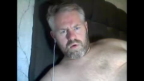 81jonnyx online show from December 2025 09:11:02 PM