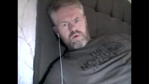 81jonnyx online show from December 2025 09:38:01 AM