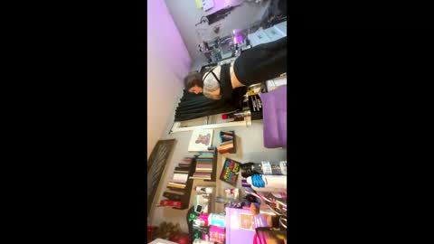 Snapshot of 88heygirlhey88 chatting on December 2025 04:31:02 AM That girl online show from December 2025 04:31:02 AM