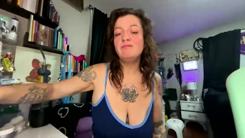 Snapshot of 88heygirlhey88 chatting on December 2025 03:39:01 PM That girl online show from December 2025 03:39:01 PM