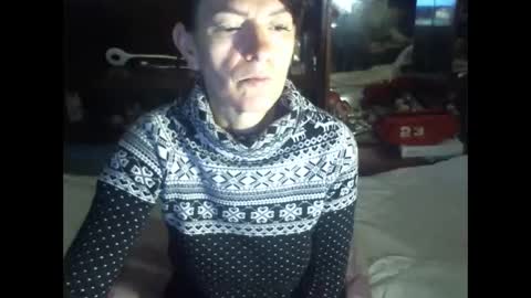 Snapshot of 8mistress8 chatting on December 2024 08:11:01 AM 8MISTRESS8 online show from December 2024 08:11:01 AM