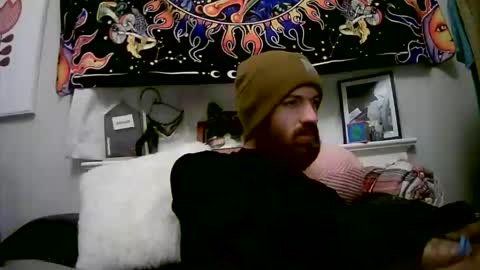 Snapshot of 90210screamer chatting on October 2025 05:04:02 AM 90210screamer online show from October 2025 05:04:02 AM