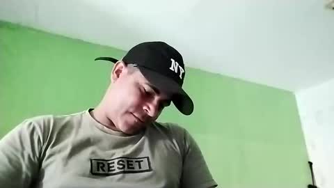 9vinhocamshow online show from March 2025 05:18:02 PM