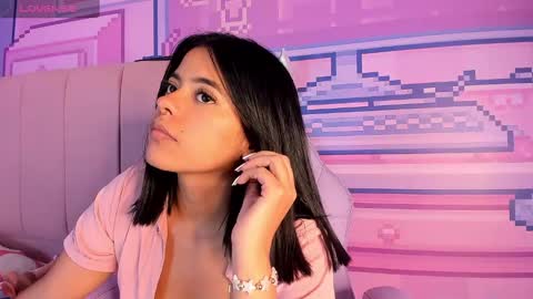 Alice  online show from October 2025 03:18:02 AM