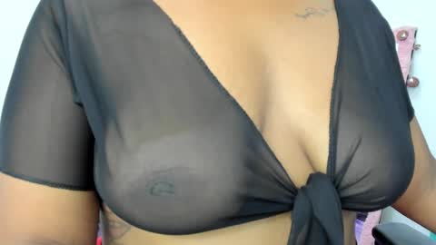 Noah  online show from September 2025 10:22:02 PM